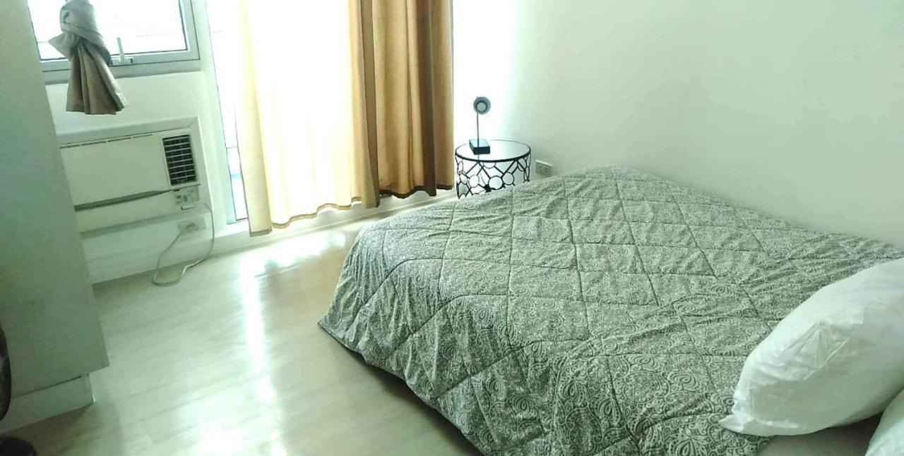 Azure Urban Resort A3 Near Airport Mall With Balcony Wavepool مانيلا المظهر الخارجي الصورة