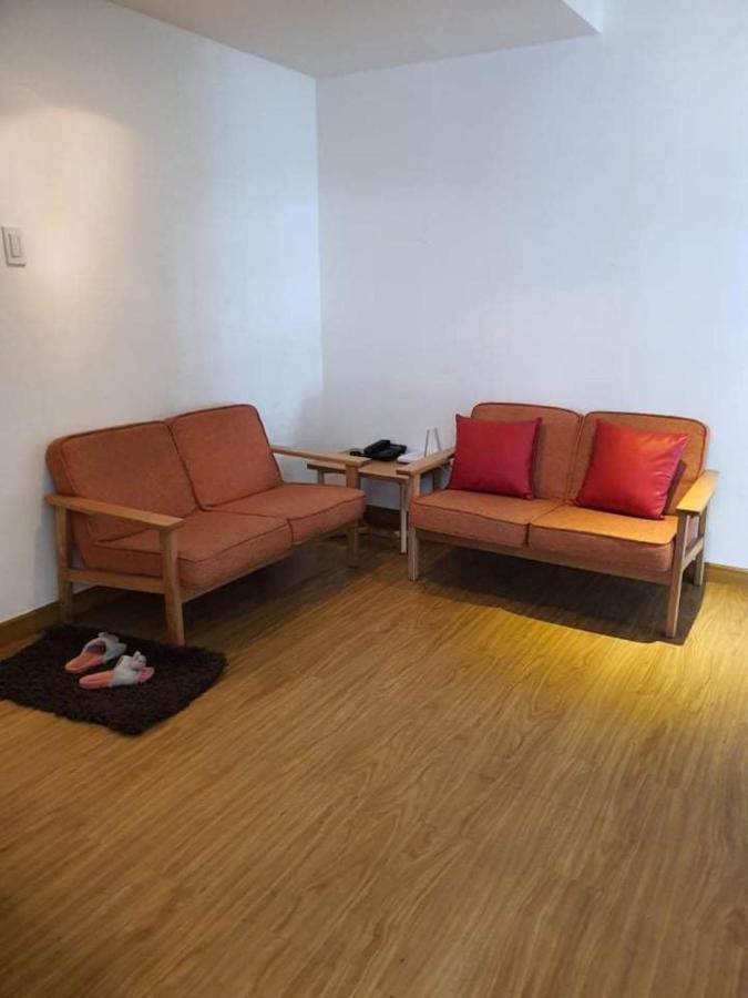 Azure Urban Resort A3 Near Airport Mall With Balcony Wavepool مانيلا المظهر الخارجي الصورة