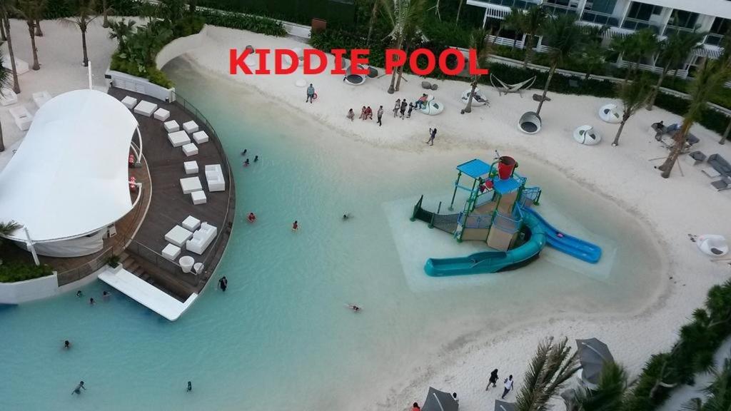 Azure Urban Resort A3 Near Airport Mall With Balcony Wavepool مانيلا المظهر الخارجي الصورة